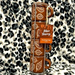 Set of 4 small stacking cups